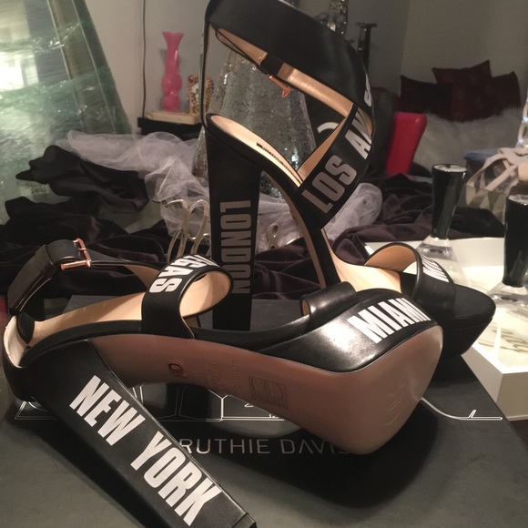 Ruthie Davis Jet Set City Heels (Size 41) - Picture 4 of 4